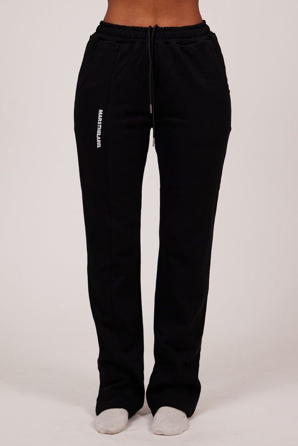 The Essentials Tapered Joggers - Black