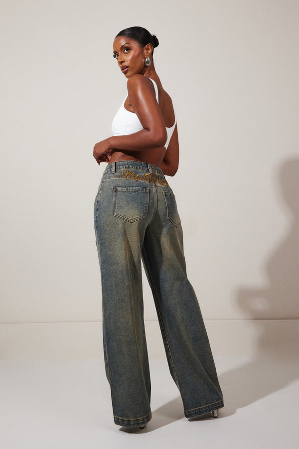 The Zoya Jeans in Dark Wash