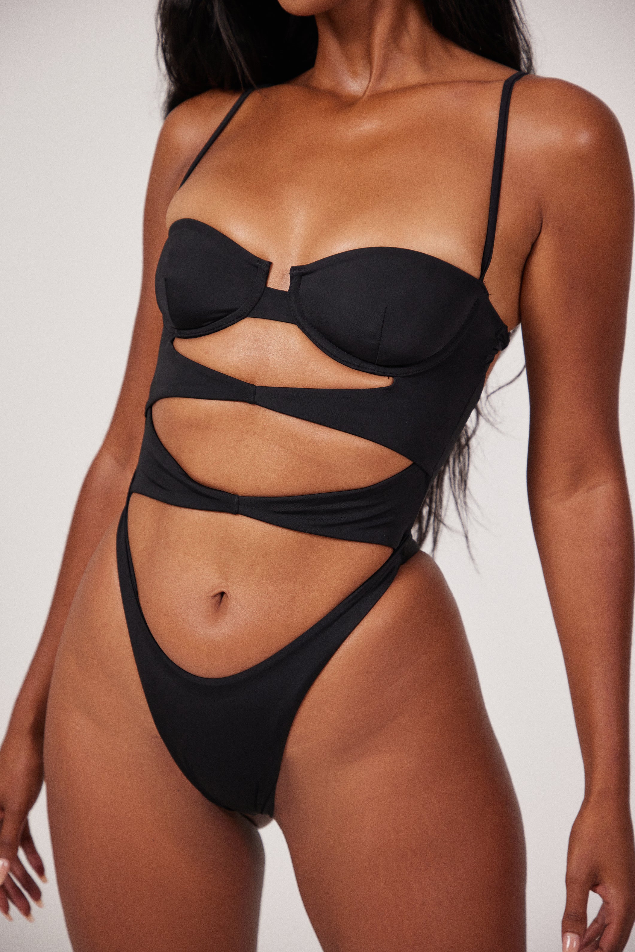 CUT OUT CHECK SWIMSUIT BLACK 水着 ブラック Malibu Textured Front Laced One-piece Swimsuit | Bikini Village
