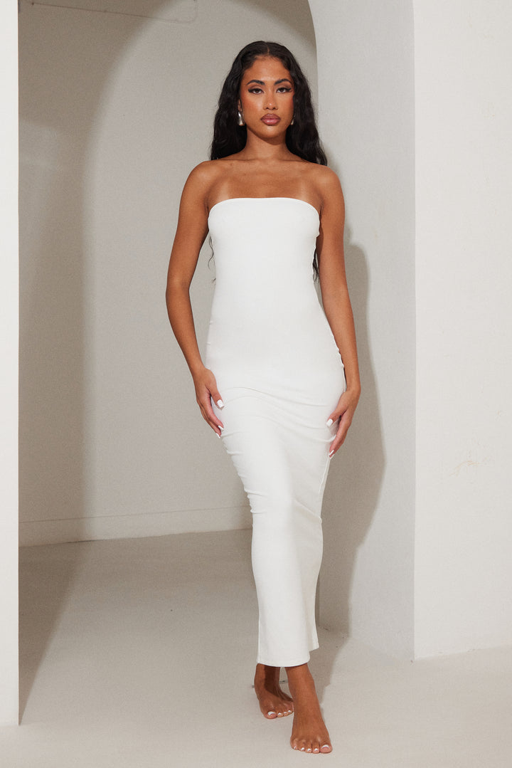 The Sculpt Bandeau Maxi in White – marsthelabel The Sculpt Bandeau Maxi in White – marsthelabel