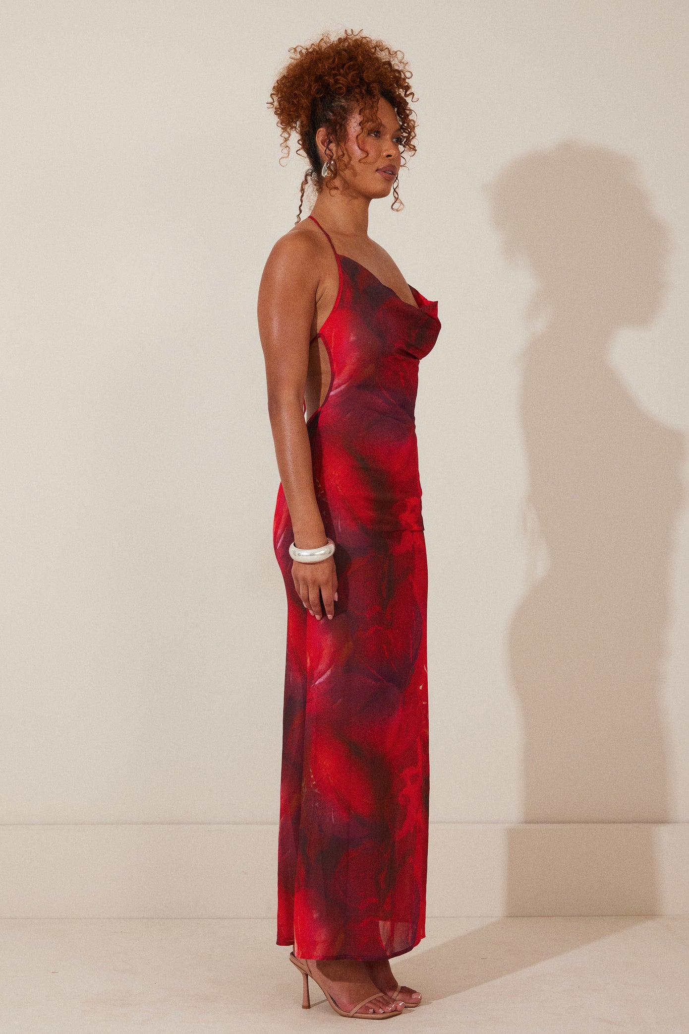 The Aayla Maxi In Pink Print Marsthelabel the-aayla-maxi-in-pink-print-marsthelabel
