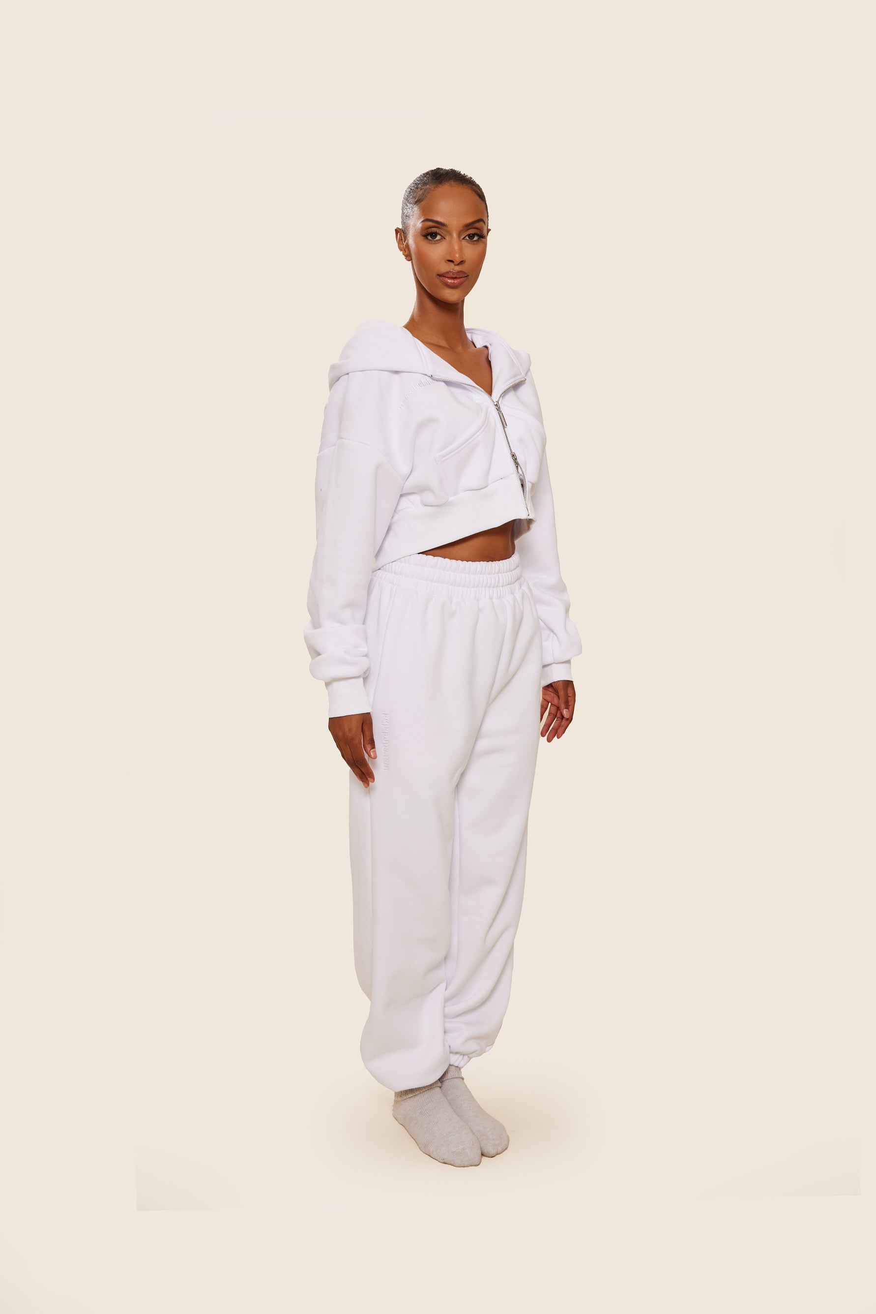 White Cropped Zip Up Hoodie with Fast & Free Delivery* – marsthelabel
