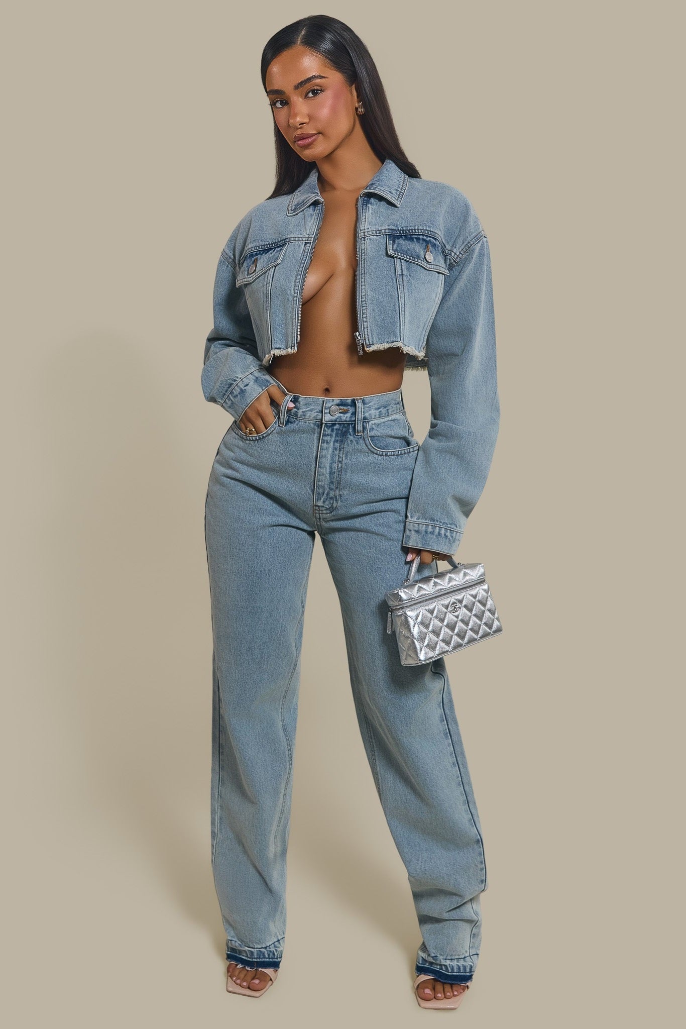 The Zadie Halter Neck Corset Top Ð Supportive Sculpted Fit