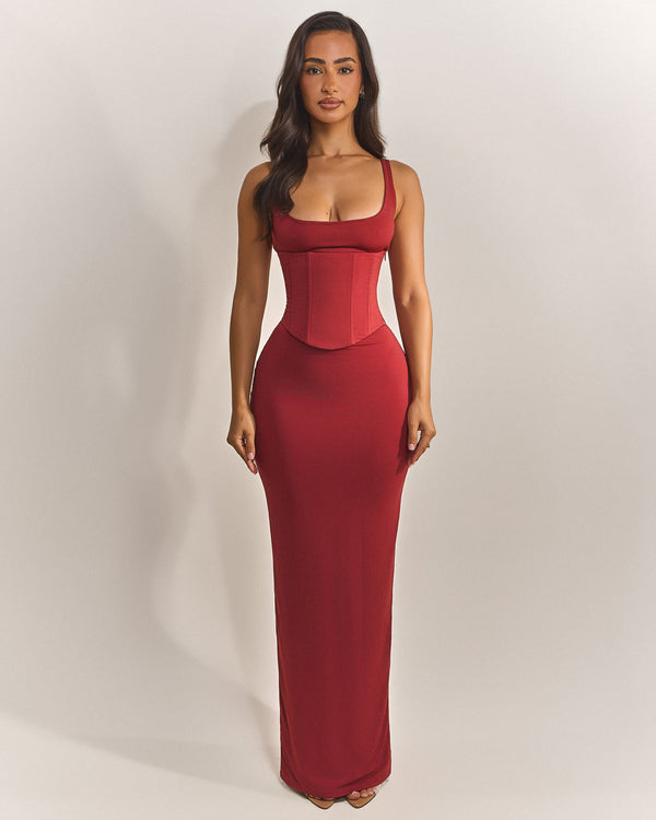 The Sandra Scoop Maxi in Red
