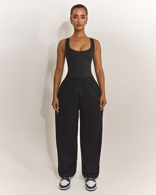 The Sculpt Vest in Black