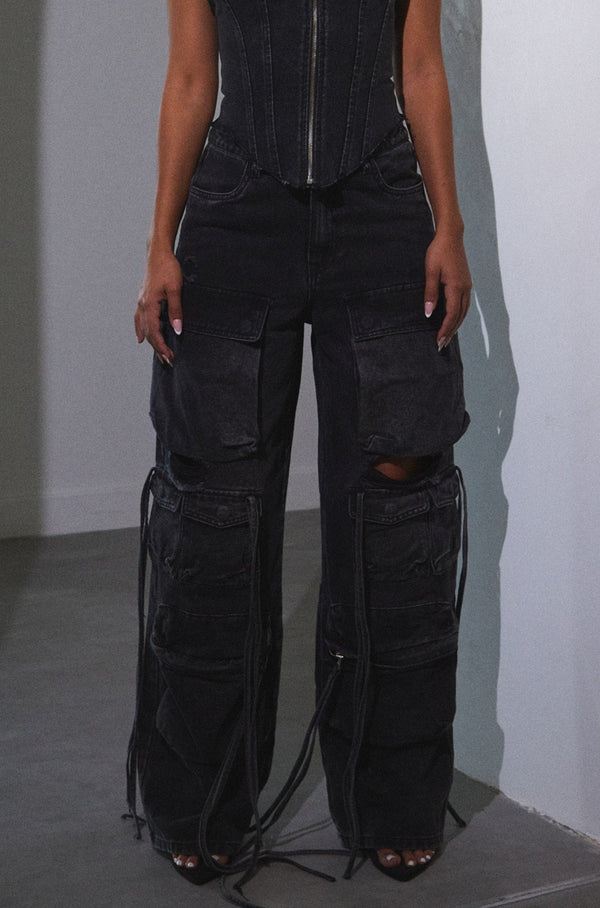 The Distressed pocket cargo jeans - Dark Wash